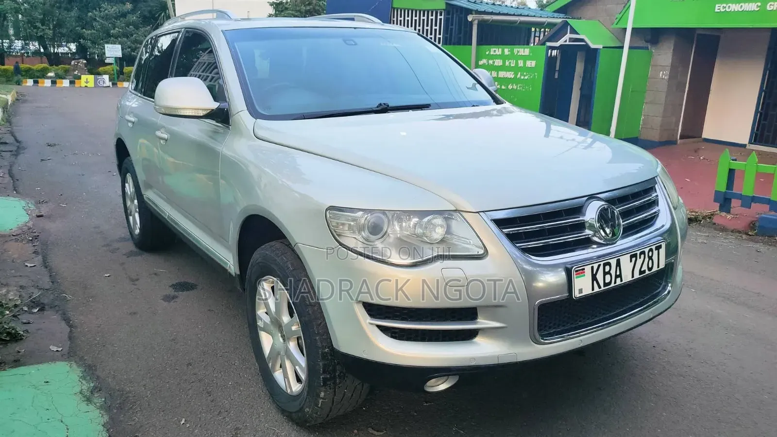 Volkswagen Touareg 2009 Silver