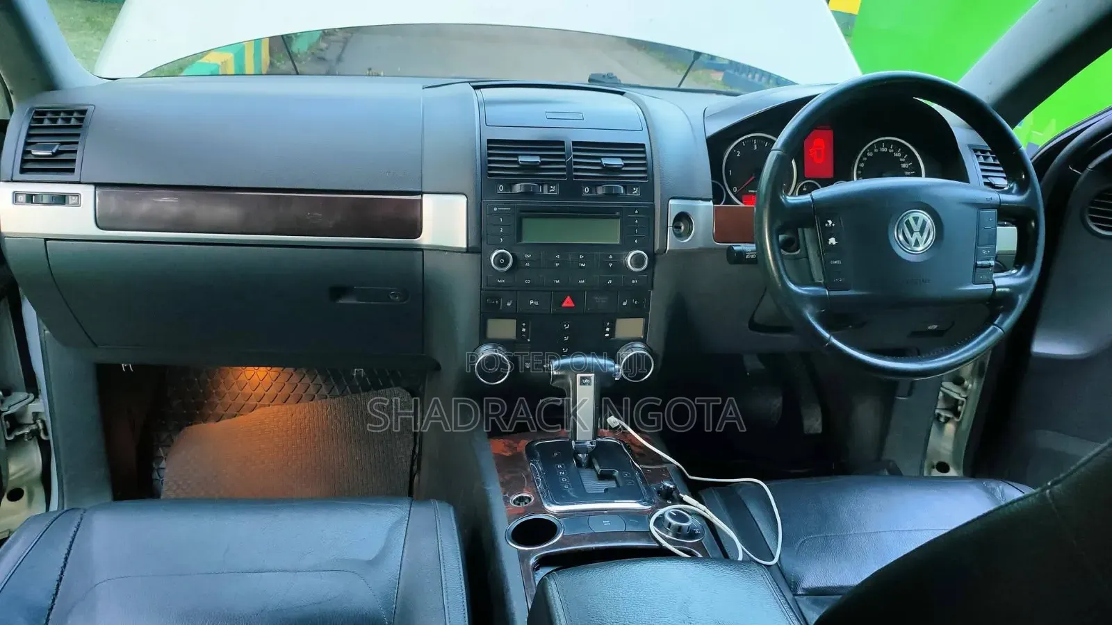 Volkswagen Touareg 2009 Silver