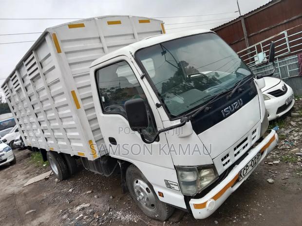 Isuzu NKR Canter - thumbnail 2