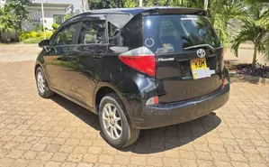 Toyota Ractis 2014 Black