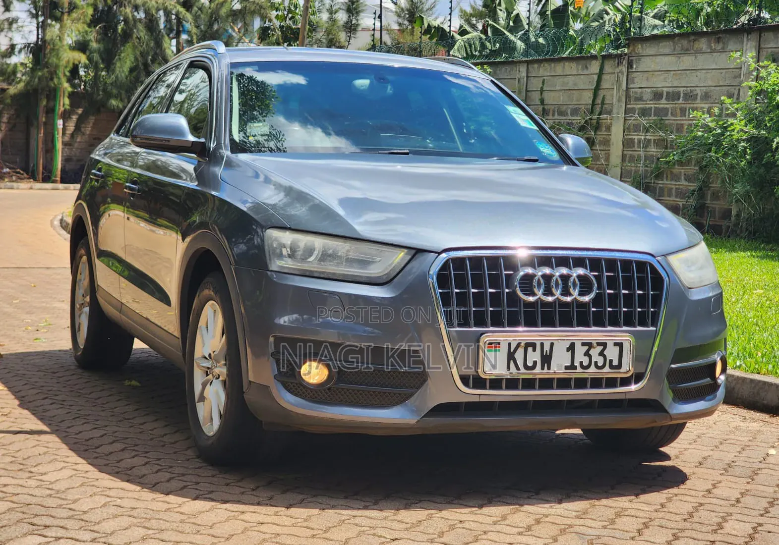 Audi Q3 2.0 TFSI 211hp quattro 2012 Gray