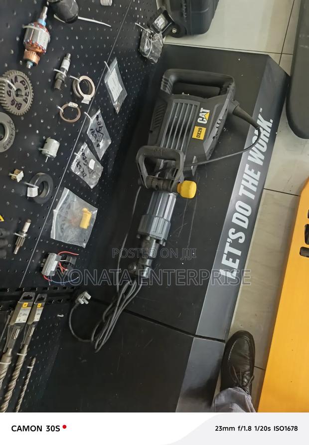 Cat Dx29 Demolition Hammer 1750w Suppliers Kenya