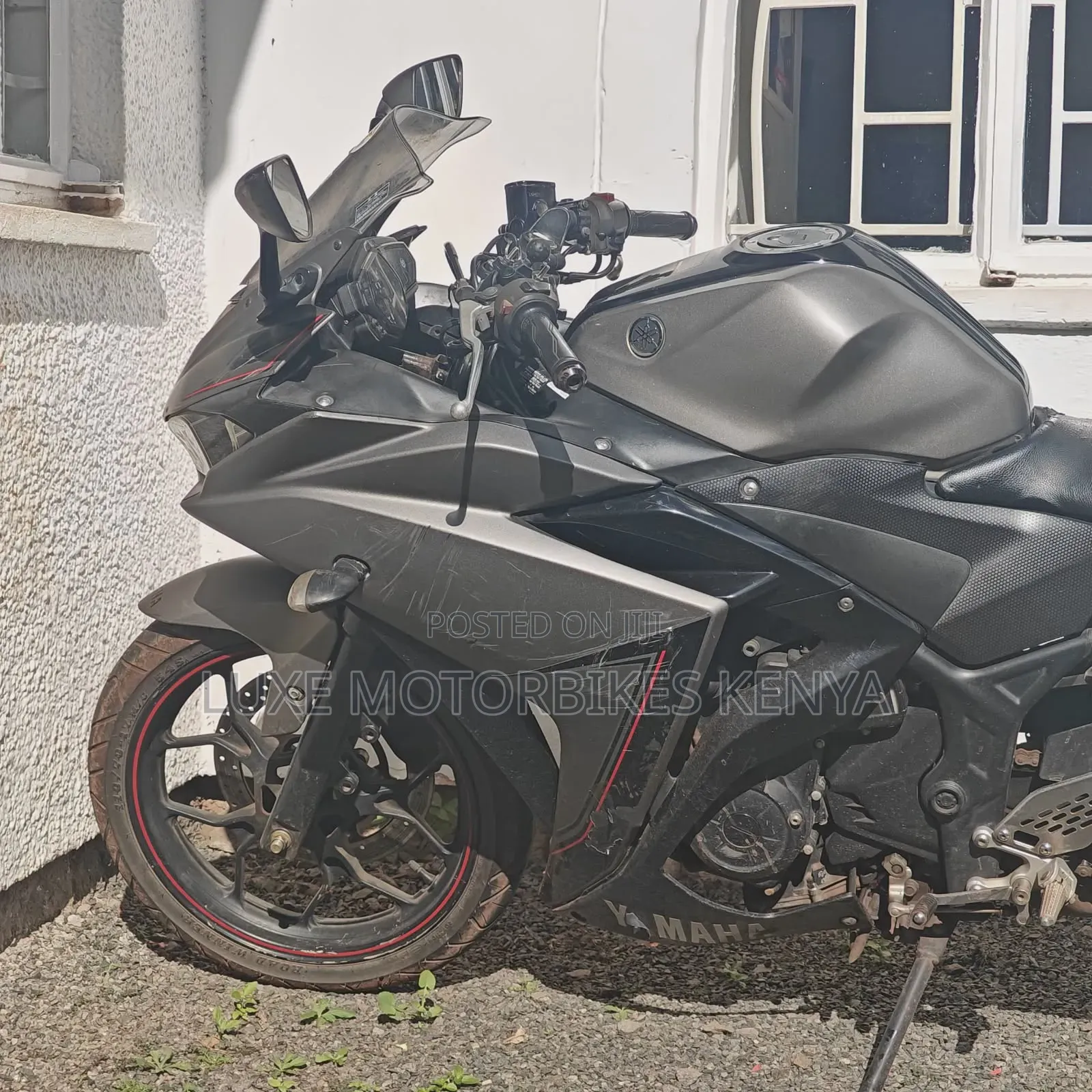 Yamaha R3 2016