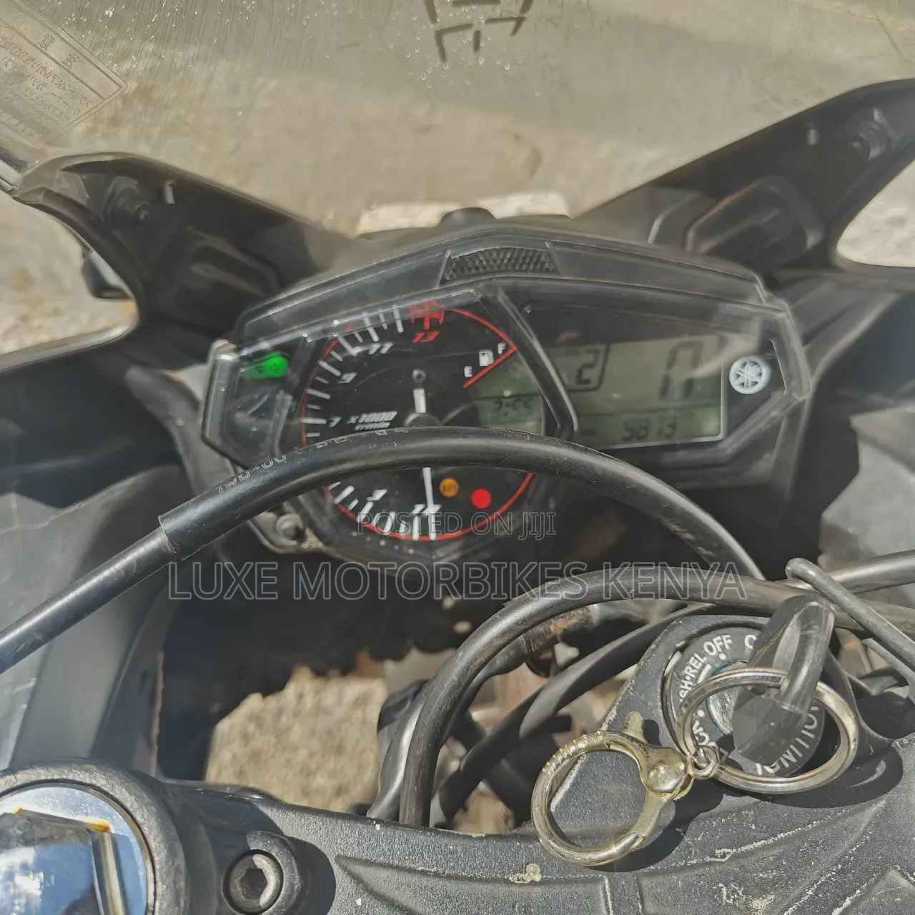 Yamaha R3 2016