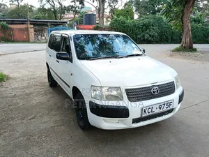 Toyota Succeed 2010 White