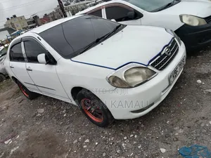 Toyota Corolla 2004 White