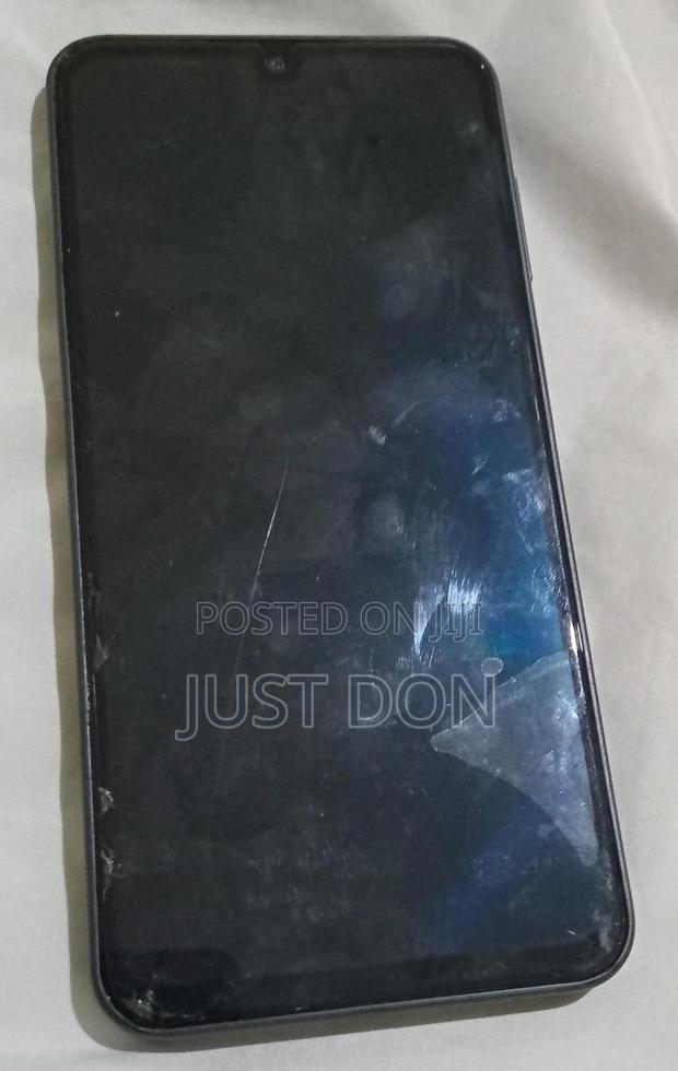 Samsung Galaxy A16 128 GB Gray