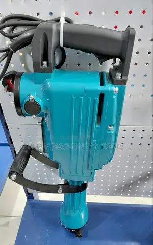 Makita 1800w Demolition Hammer/Jack Hammer