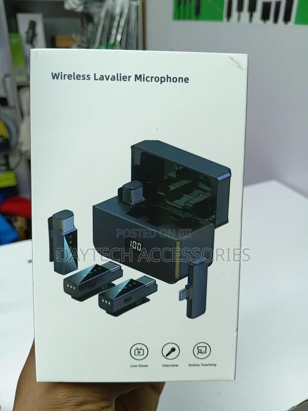 This Is a 4-in-1 Wireless Lavalier Microphone System Withcharging Case - thumbnail 4