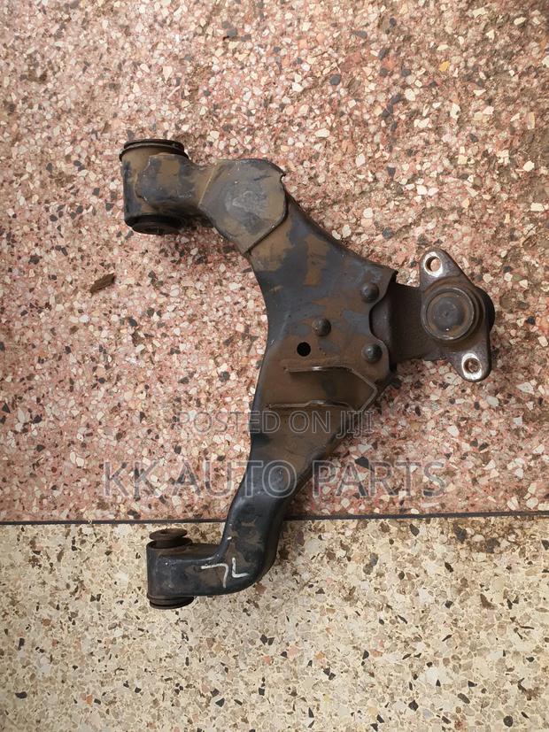 Toyota Hiace 7l Upper Control Arm - thumbnail 2
