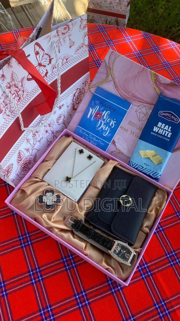 Elegant Pack X Chocolate Bar