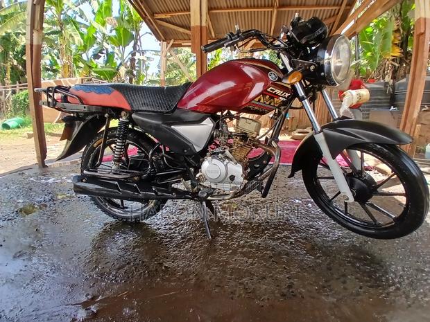 Yamaha Crux 2017 Red - main view