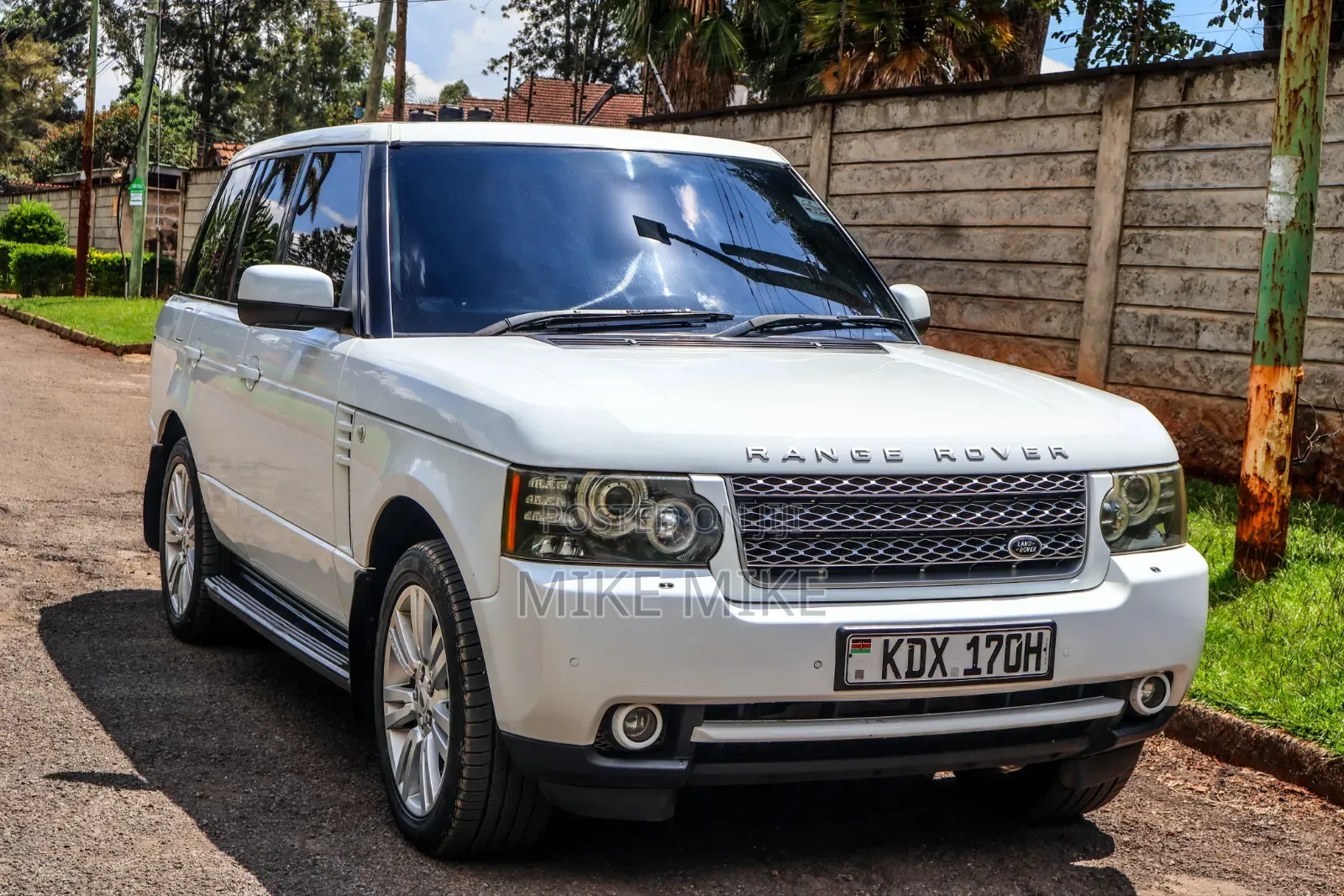 Rover Land 2010 White
