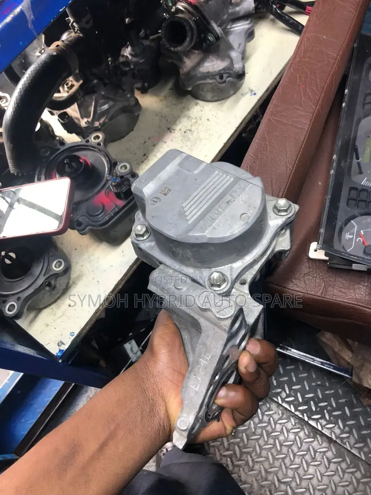 Water Pump Engine Crown Hybrid