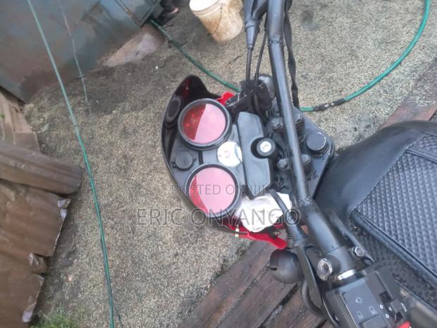 Bajaj Boxer 150 UG 2021 Red - thumbnail 6