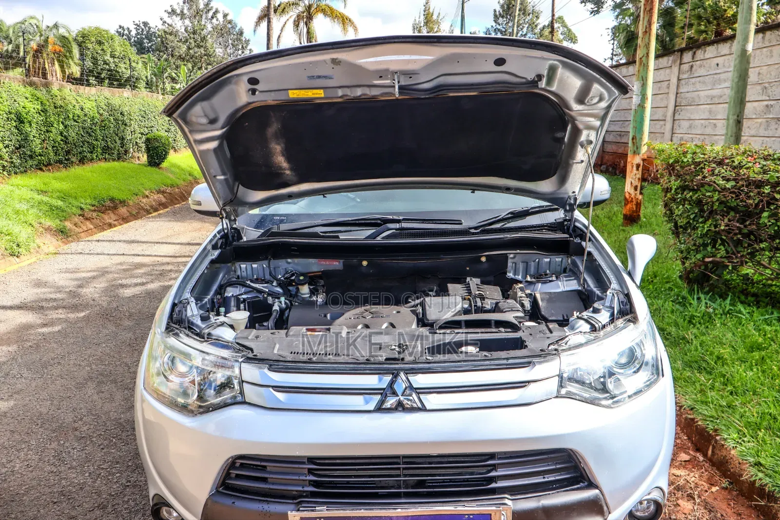 Mitsubishi Outlander 2014 Silver