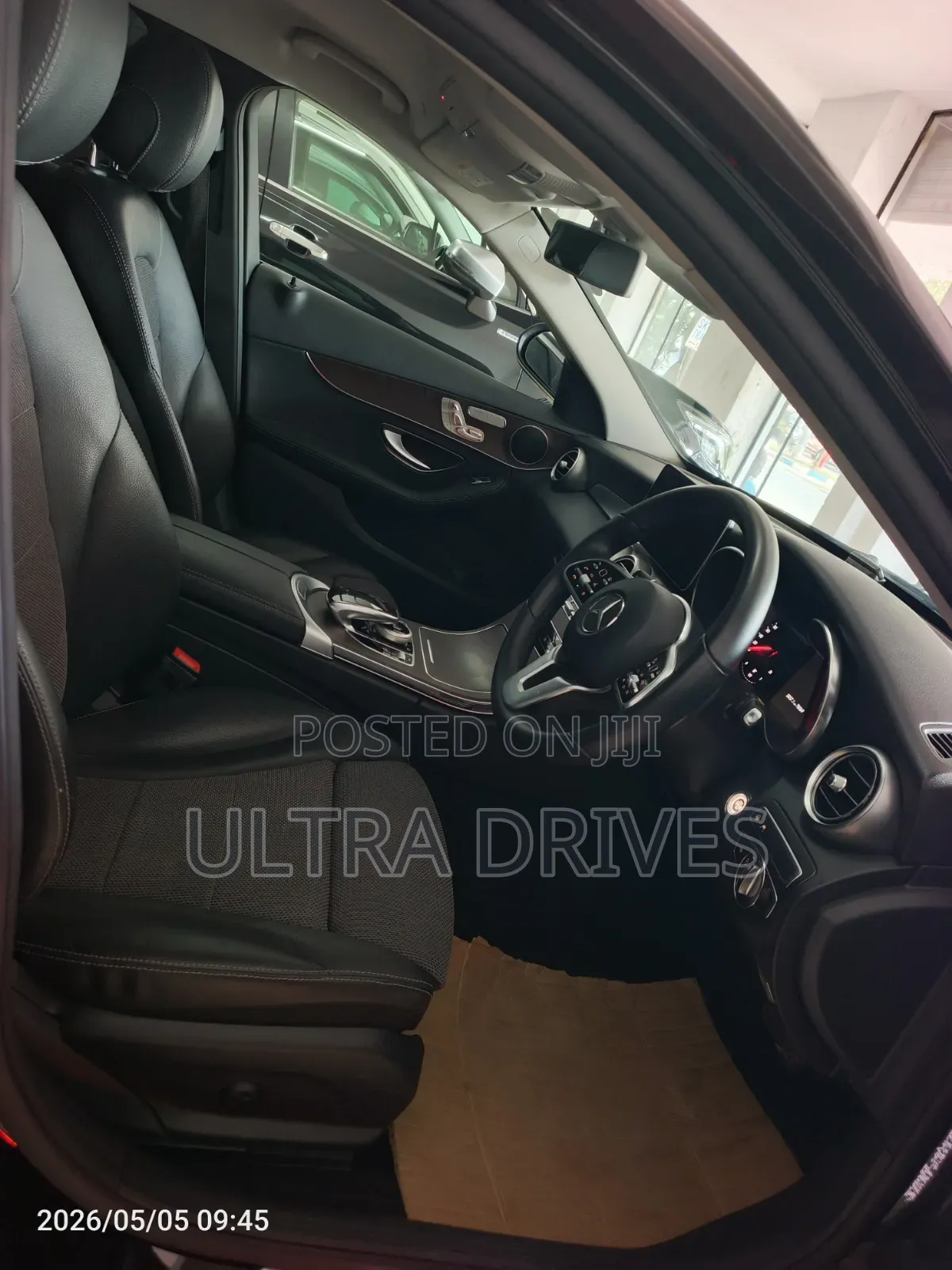 Mercedes-Benz C180 2018 Black