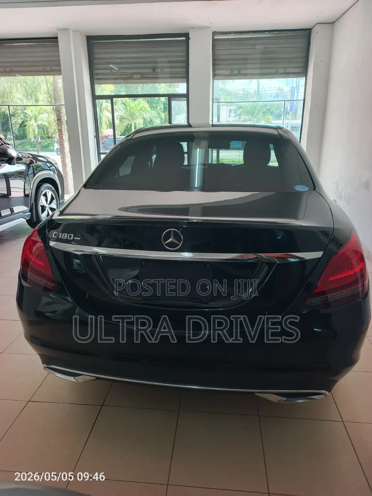 Mercedes-Benz C180 2018 Black