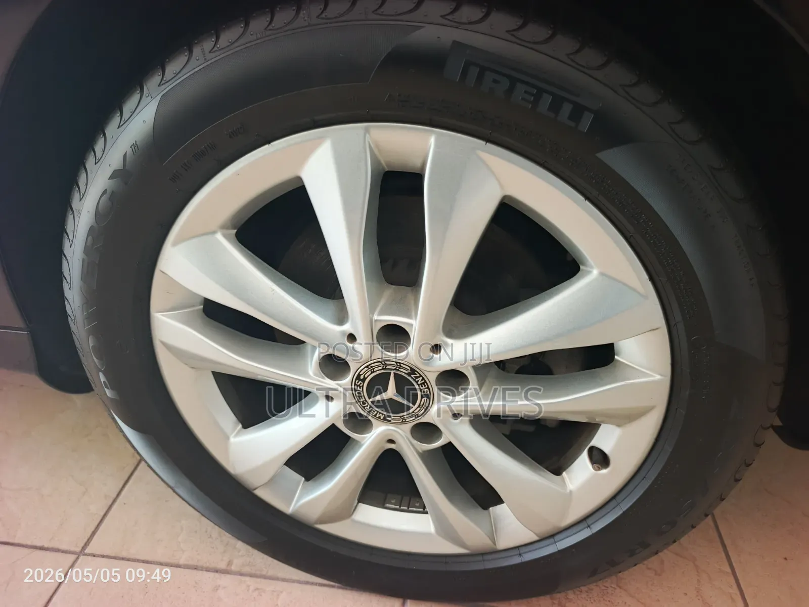 Mercedes-Benz C180 2018 Black