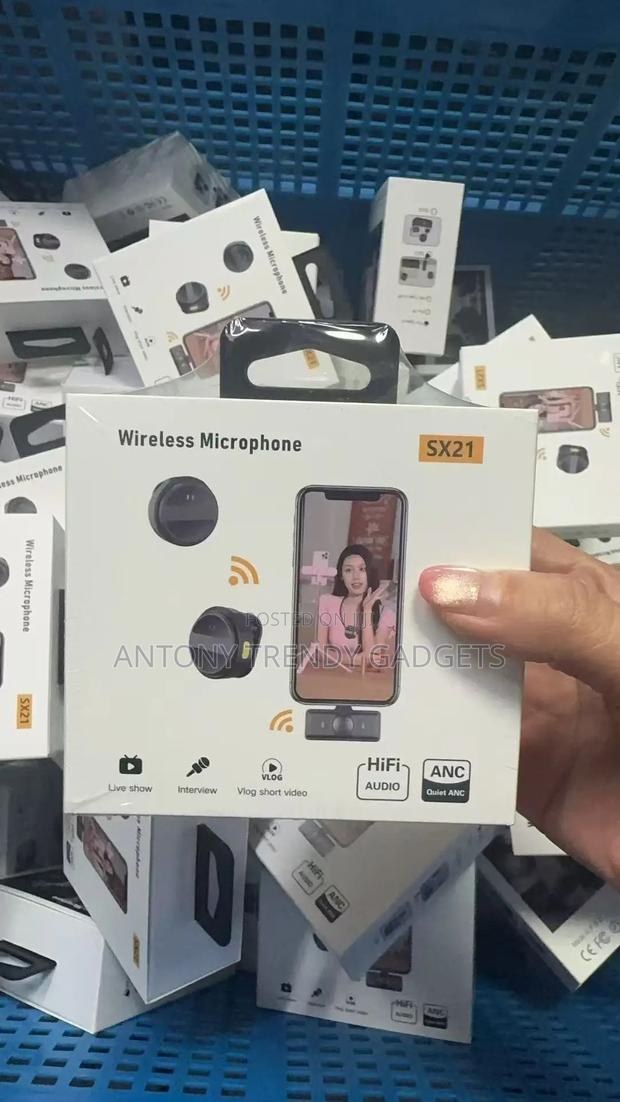 Sx21 Wireless Mic Kit for Live Streaming Content Creation