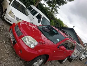 Nissan X-Trail 2006 Red