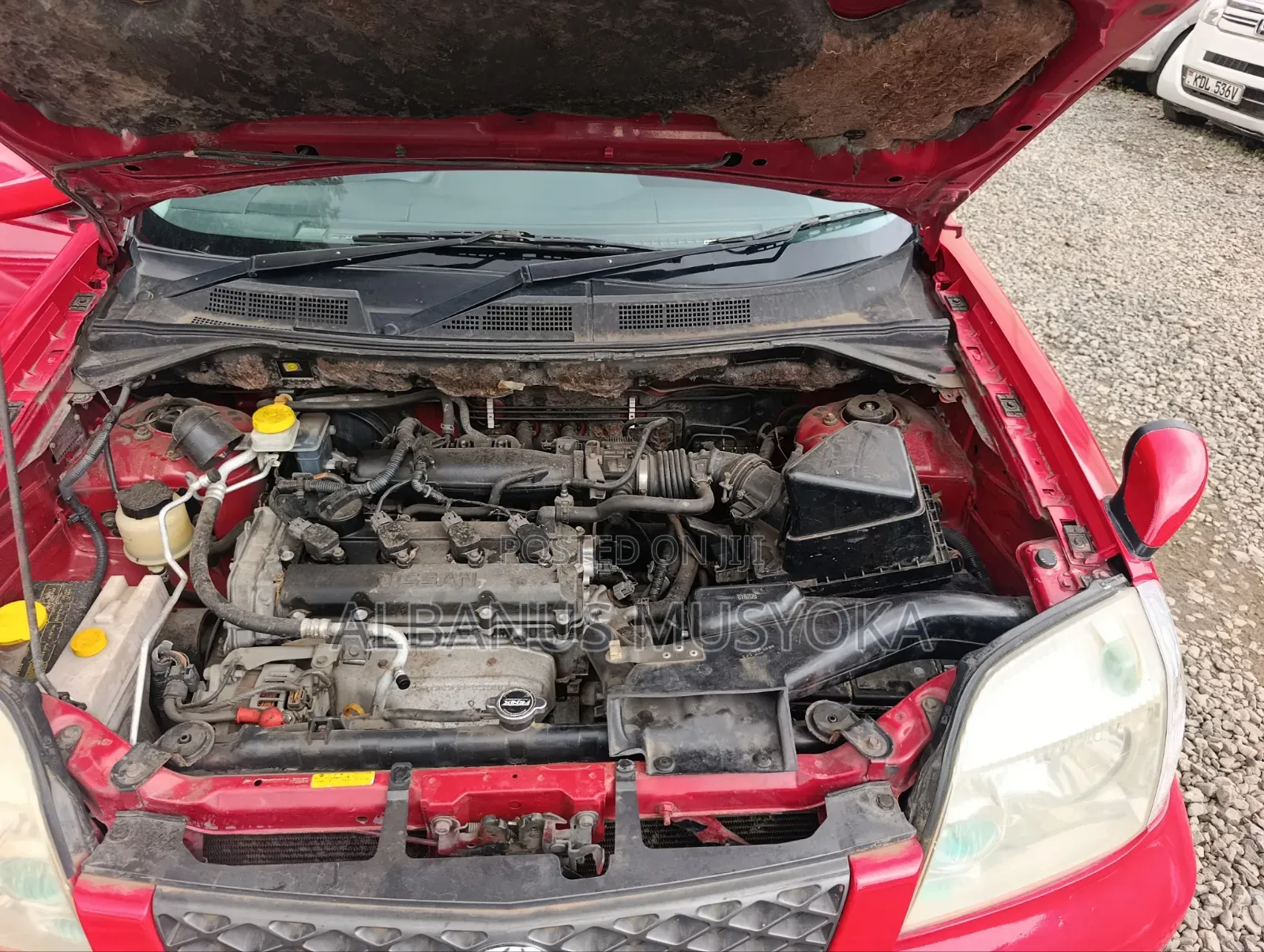 Nissan X-Trail 2006 Red