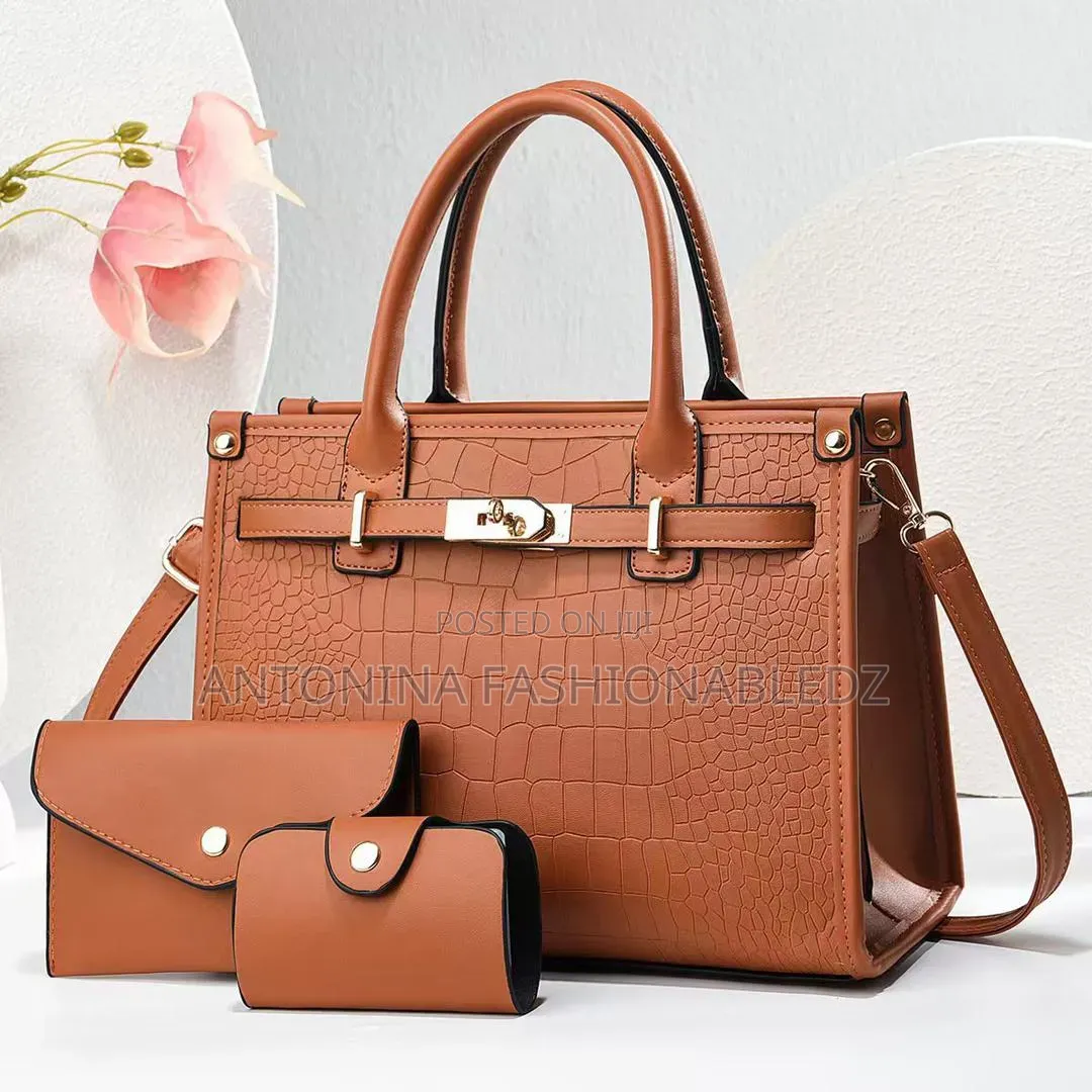 3in1 Handbag Very Good Quality