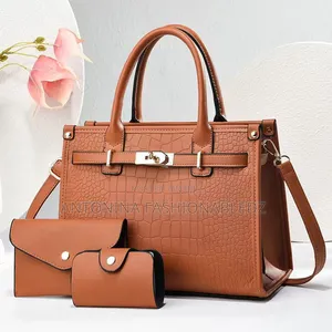 3in1 Handbag Very Good Quality