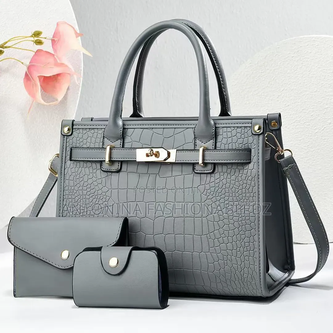 3in1 Handbag Very Good Quality