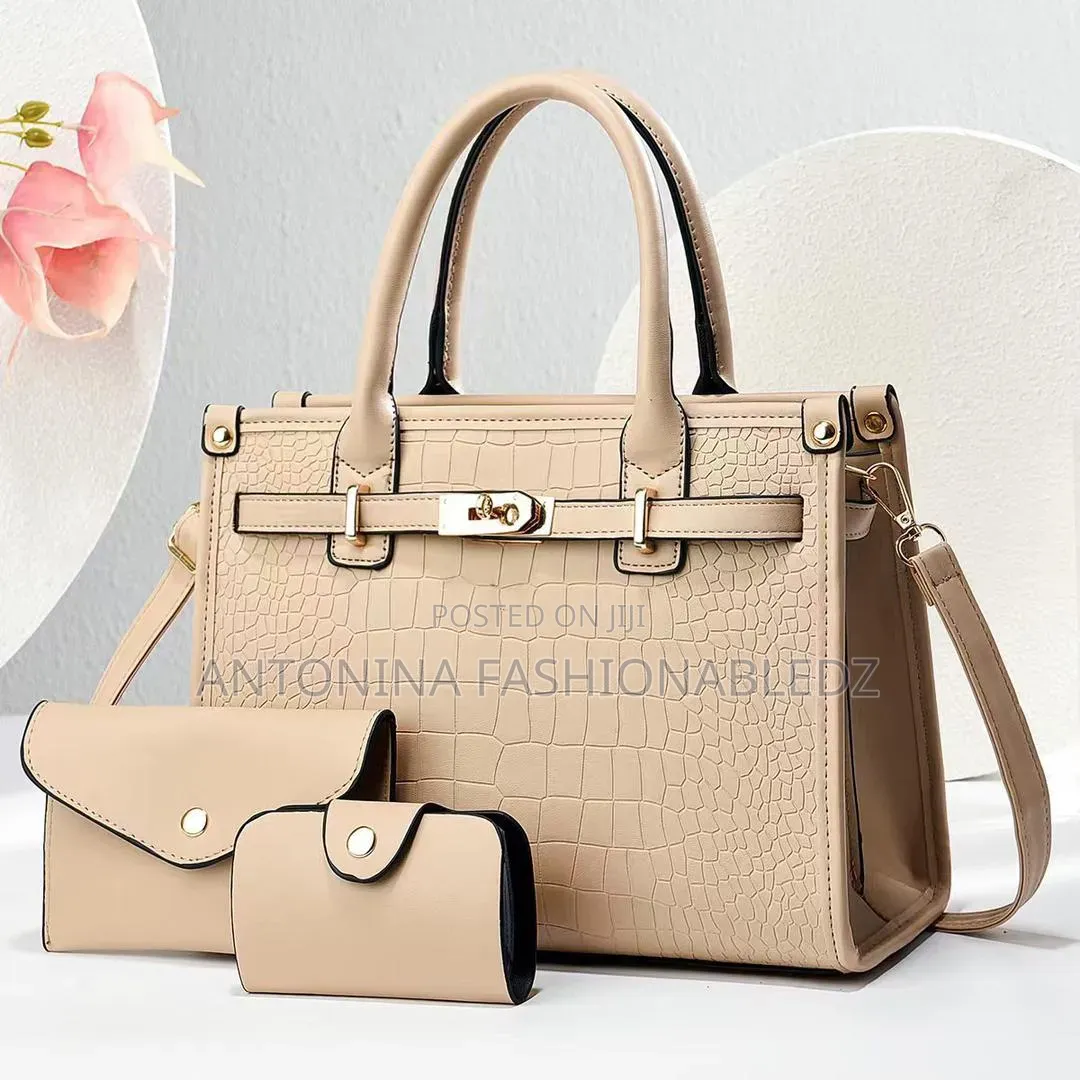 3in1 Handbag Very Good Quality