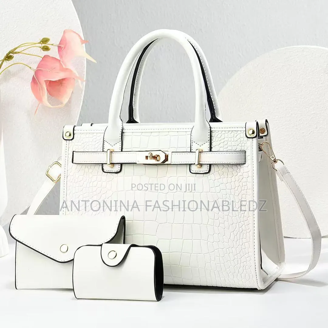 3in1 Handbag Very Good Quality