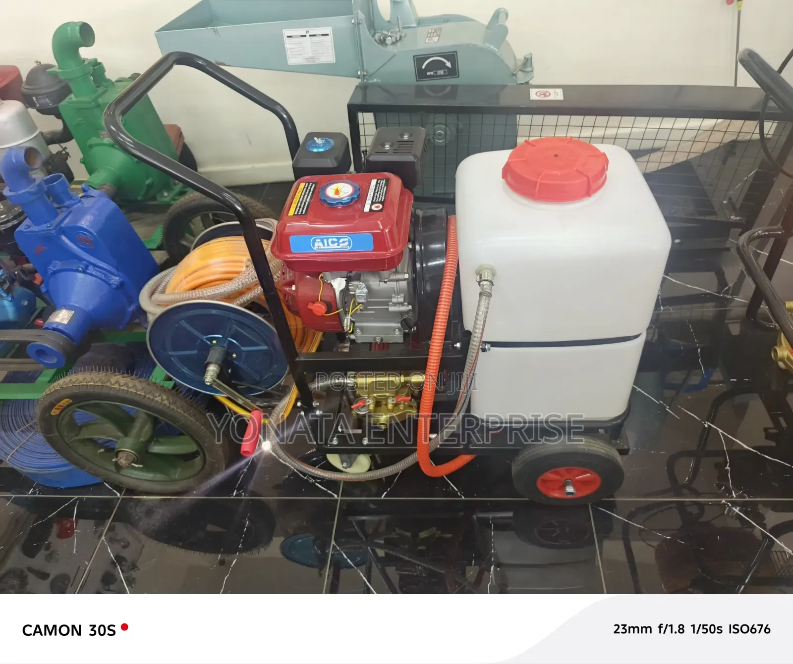 Aico Japan Petrol Engine Trolley Sprayer 60l