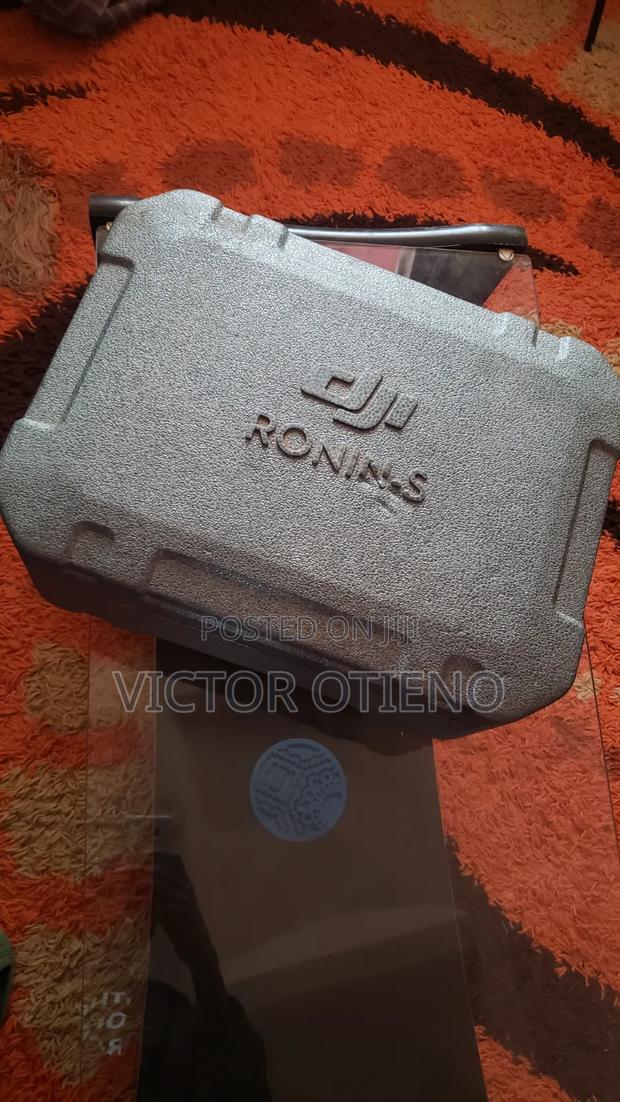 Ronin S Gimbal - thumbnail 2