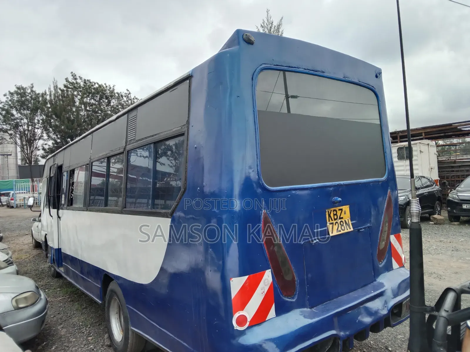 Isuzu NQR 2000 White