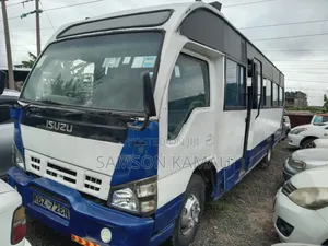 Isuzu NQR 2000 White