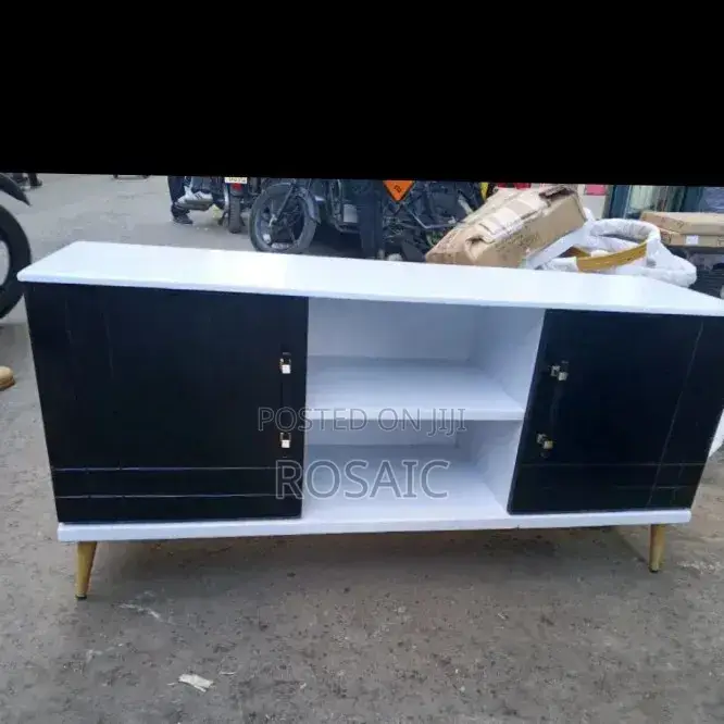 4.5 FTS Executive Flats Tv Stand