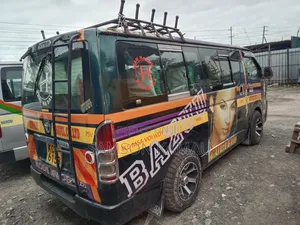 Toyota HiAce 2014 Green