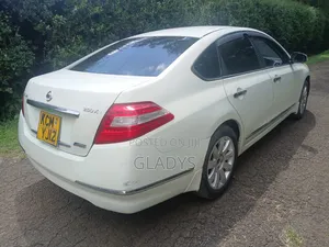 Nissan Teana 2010 White