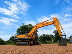 33 Ton Excavator for Hire in Mombasa Kilifi | Affordable Rates