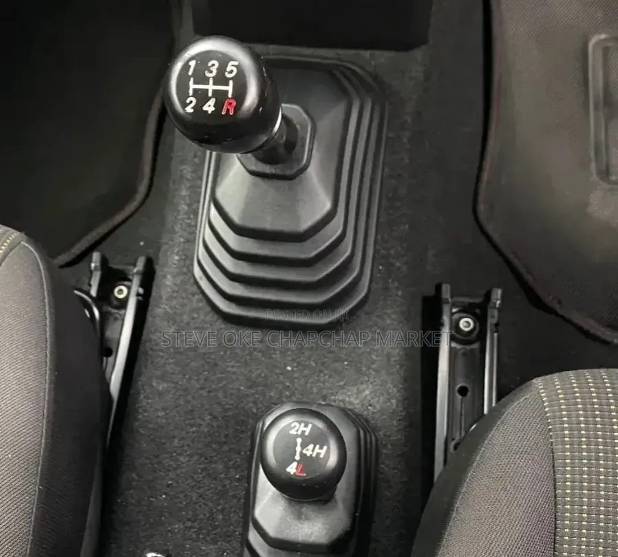Suzuki Jimny 2019 Ivory