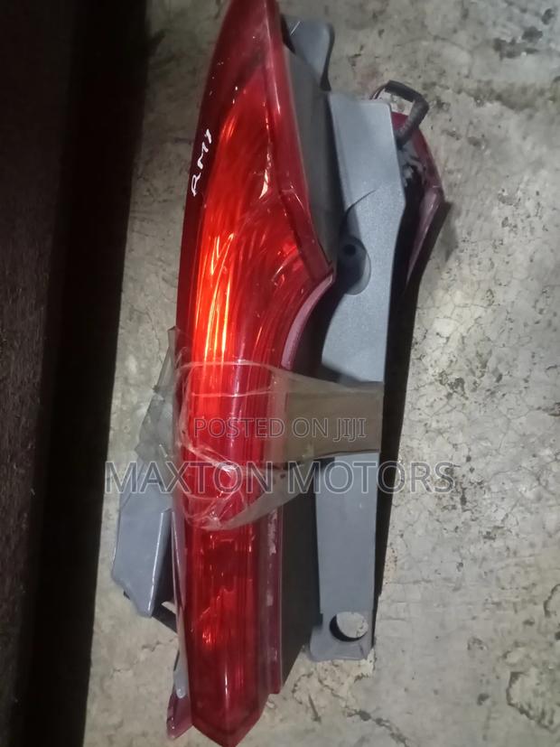 Upper Taillight Finisher Rm1 - main view