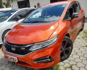Honda Jade 1.5 Hybrid 2019 Orange