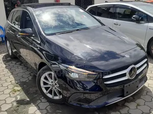 Mercedes-Benz B-Class B180 Petrol 2019 Black