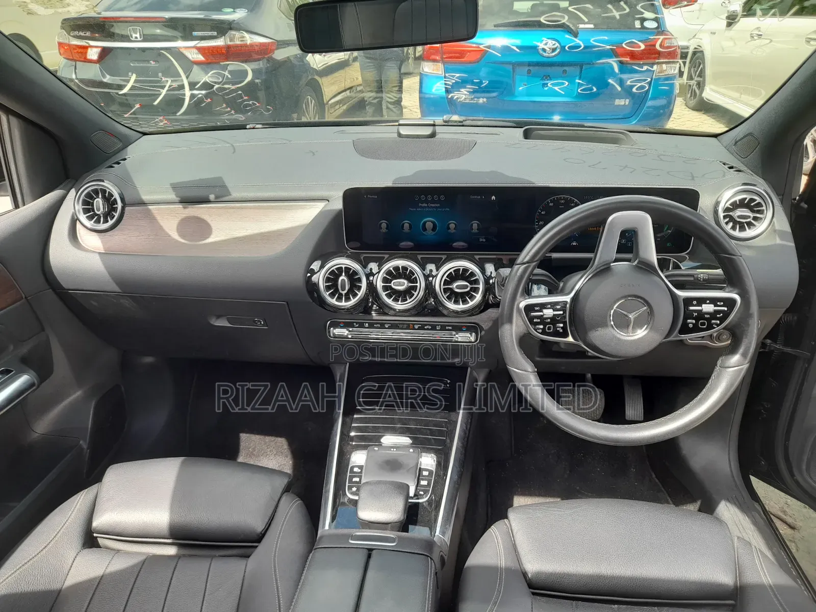 Mercedes-Benz B-Class B180 Petrol 2019 Black