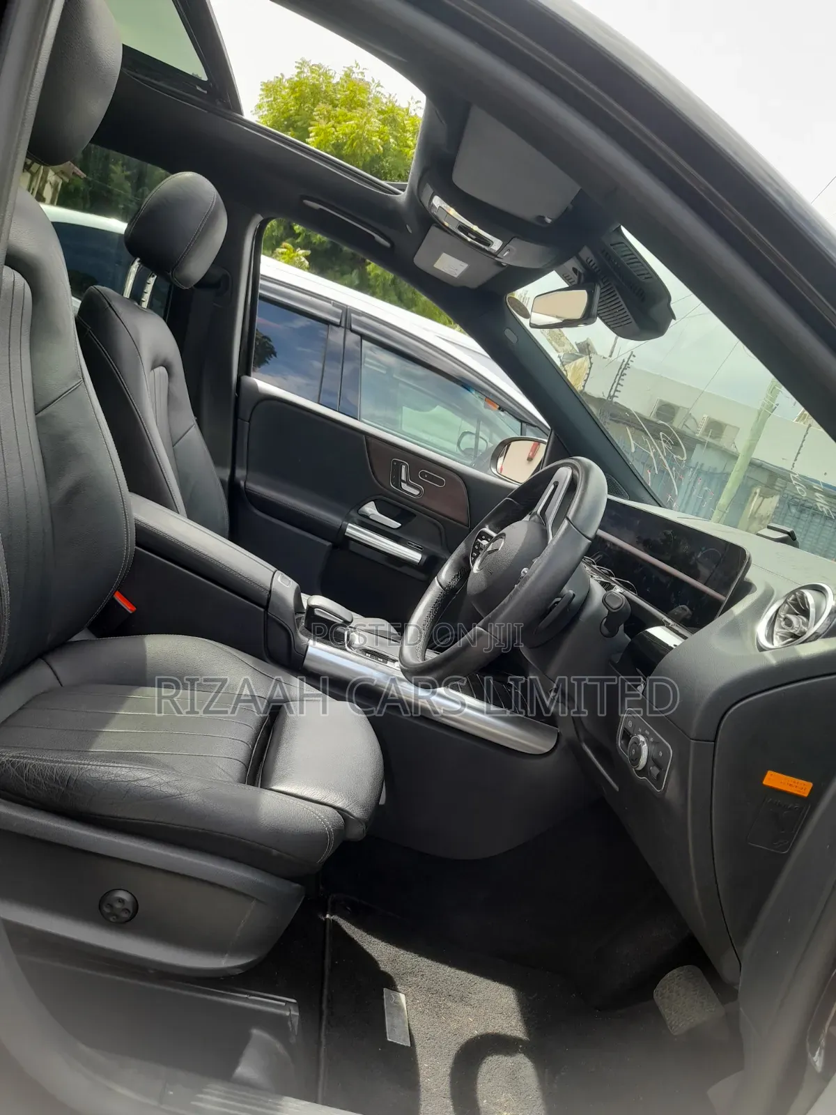 Mercedes-Benz B-Class B180 Petrol 2019 Black