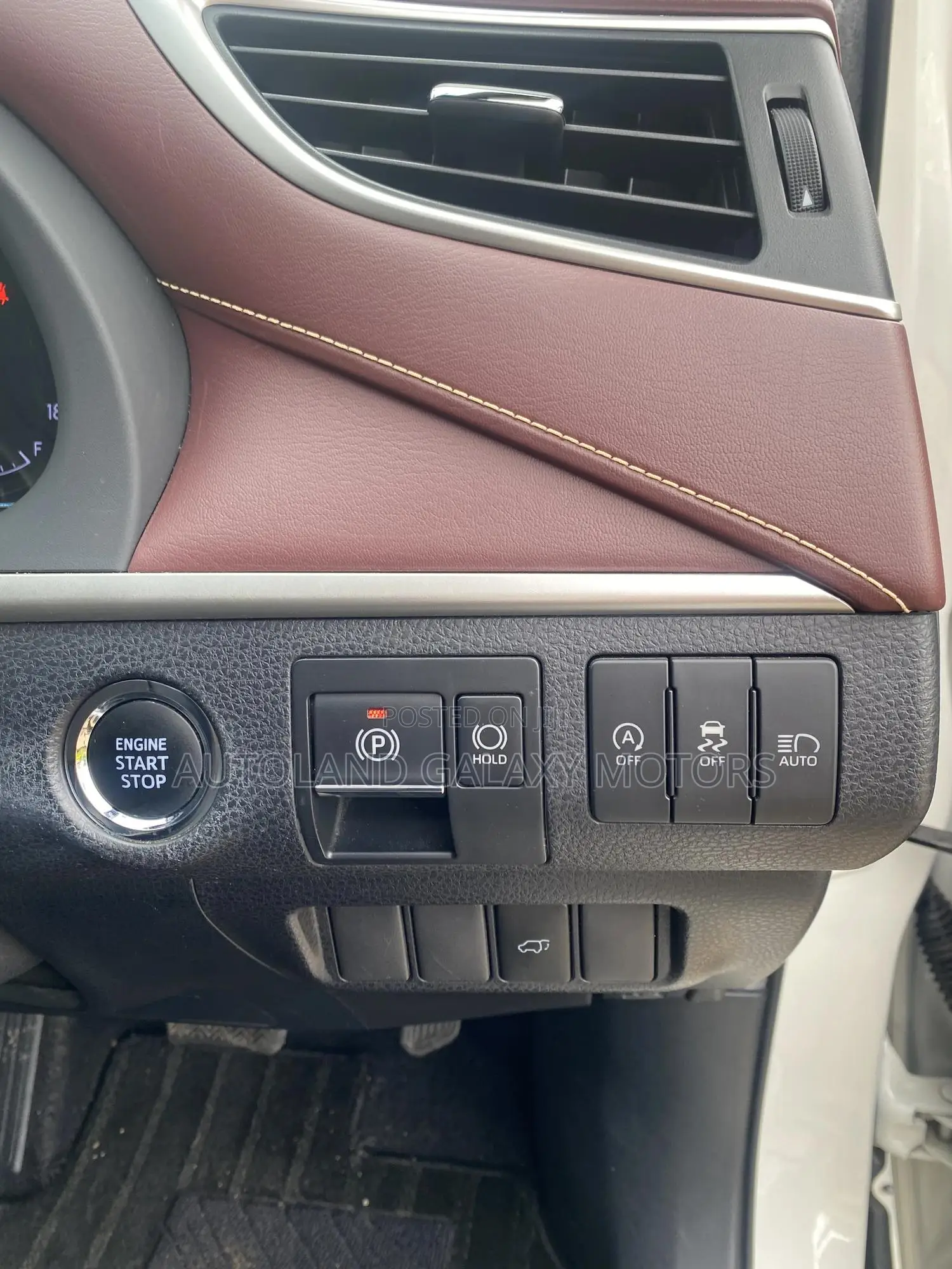 Toyota Harrier 2019 White