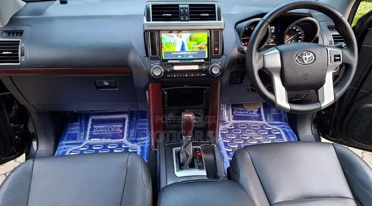 Toyota Land Cruiser Prado 2.7 2017 Black