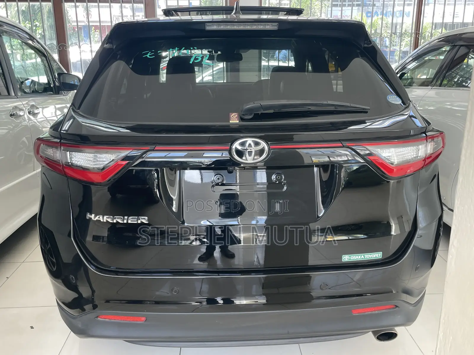 Toyota Harrier 2.0 Turbo 4WD 2019 Black