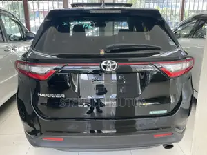 Toyota Harrier 2.0 Turbo 4WD 2019 Black