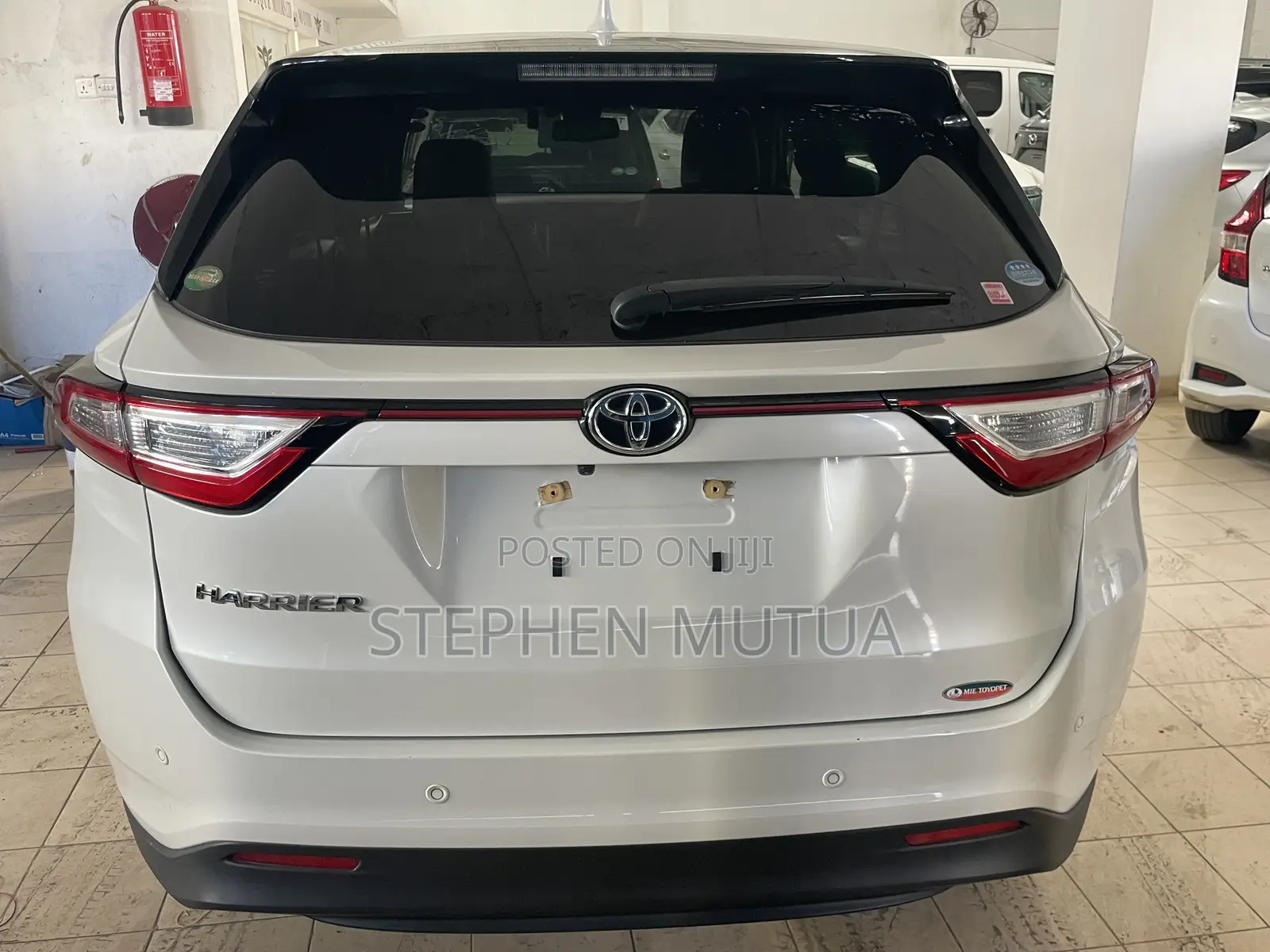 Toyota Harrier 2.0 2019 White